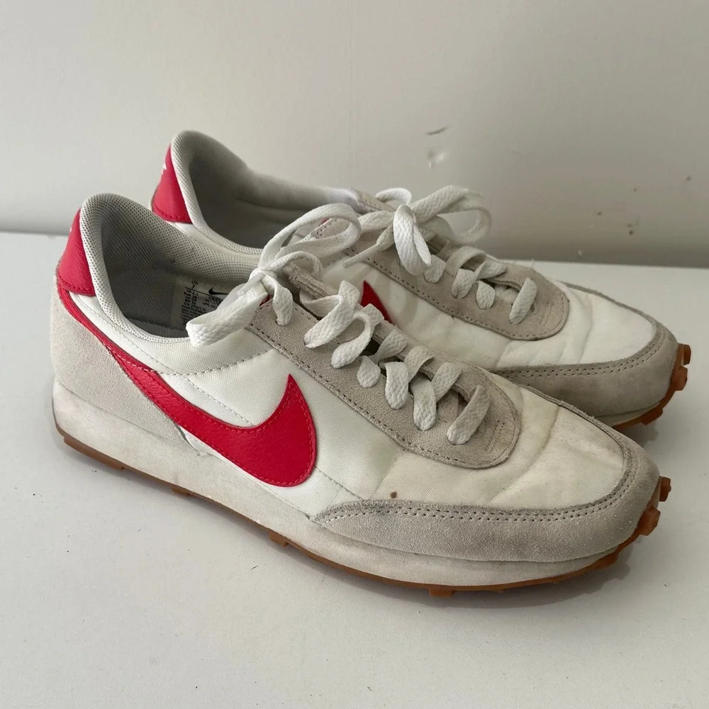 Nike Waffle Trainer 2 Retro Running‎ Shoes White Red Suede Mens Size 7 Womens